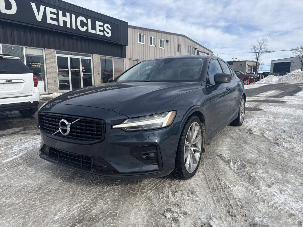 2022 Volvo S60